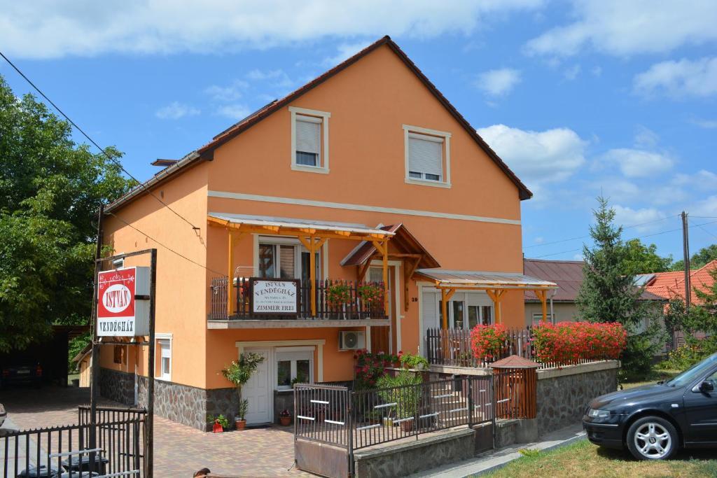 Istvan Vendeghaz Hotel Egerszalok Bagian luar foto